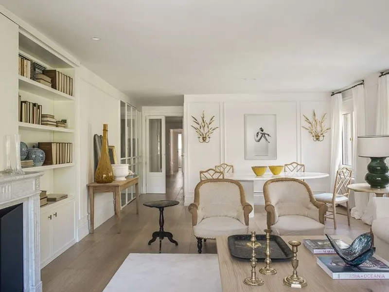 Detalle de decoración artesanal 7.